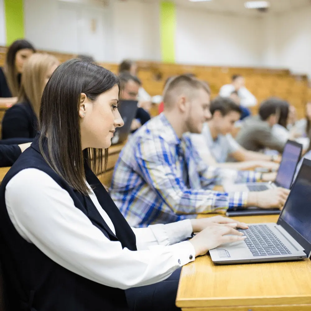 Le logiciel dmission améliore le processus d'inscription dans les établissements d'enseignement supérieur